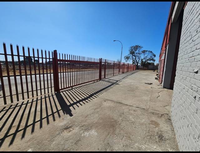 800M² FACTORY TO LET IN BENONI SOUTH